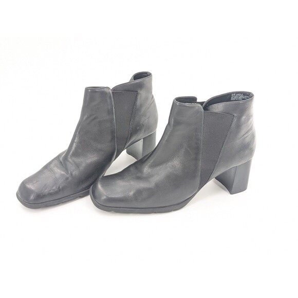 Aerosoles Black Leather Pull On Ankle Square Toe Block Heel Boots Size 8.5 W - Picture 1 of 12